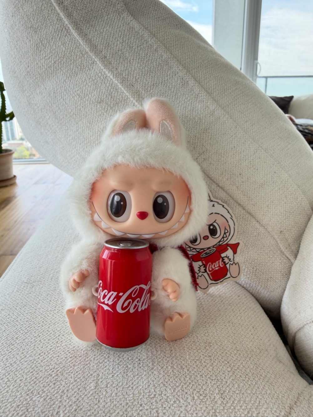Labubu (POPMART) Coca Cola The Monsters Series - Picture 5 of 6